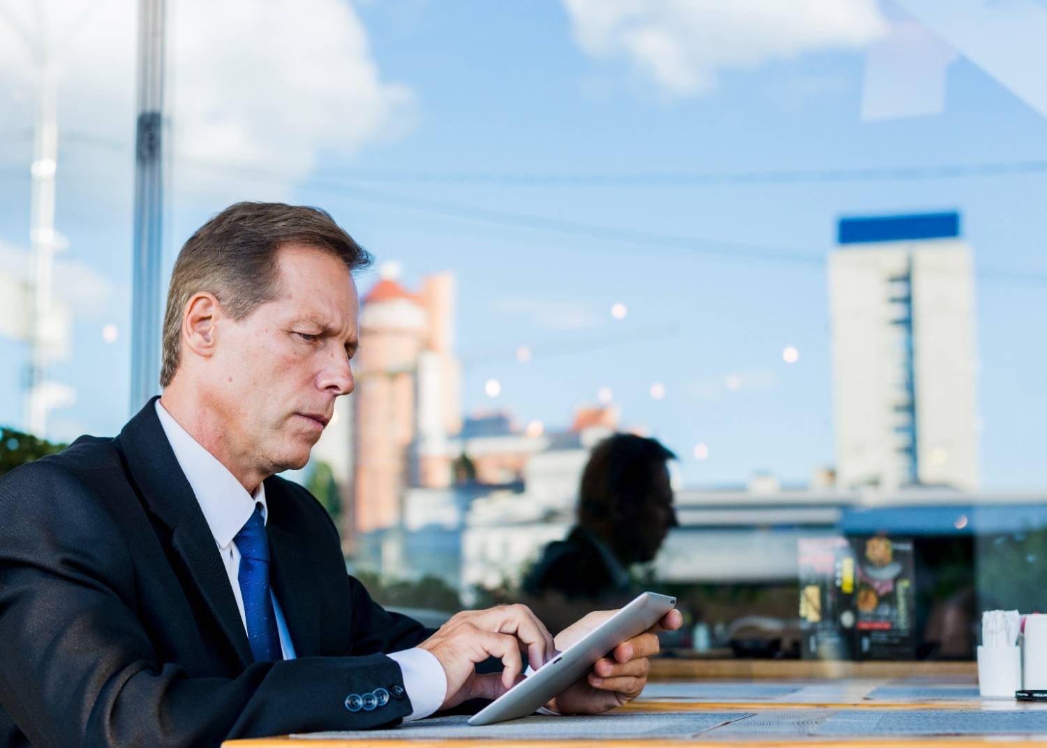 Langdock kehrt nach Deutschland zurück – Millioneninvestition in Sicht
