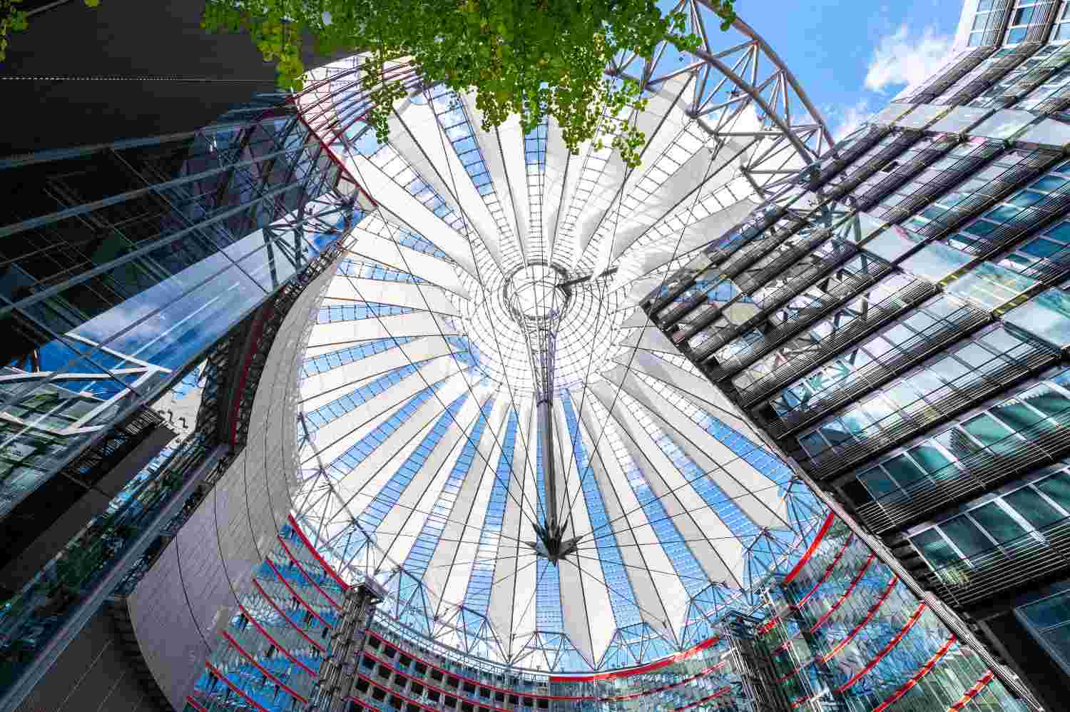 Hauptstadtball: Wirtschaft trifft Kultur in Berlin
