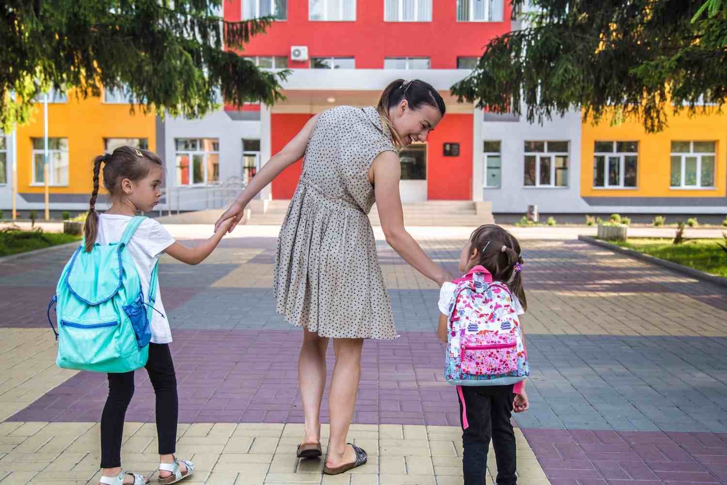 Eltern teilen ihre Erfahrungen zur Einschulung in Berlin